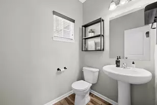 8825 Marquette St, Saint John, IN 46373 - Photo 25