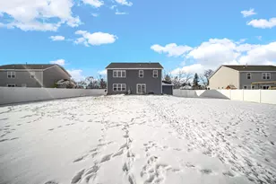 8825 Marquette St, Saint John, IN 46373 - Photo 29