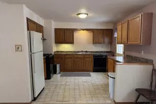 2112 E 38th Ave, Hobart, IN 46342 - Photo 3