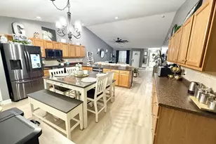 9146 Williams St, Merrillville, IN 46410 - Photo 3