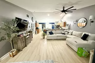 9146 Williams St, Merrillville, IN 46410 - Photo 7