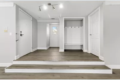 2545 E Lakeshore Drive #A71, Crown Point, IN 46307 - Photo 3