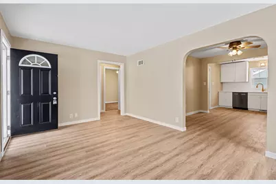 314 N Cline Avenue, Griffith, IN 46319 - Photo 5