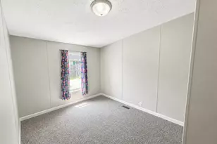 2670 Allen St, Lake Station, IN 46405 - Photo 21