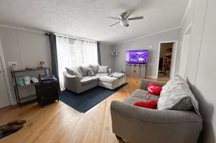 2670 Allen St, Lake Station, IN 46405 - Photo 7