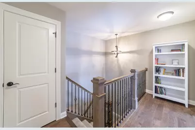 9185 W 107th Place, Saint John, IN 46373 - Photo 23