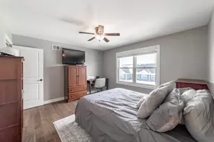 9185 W 107th Pl, Saint John, IN 46373 - Photo 21