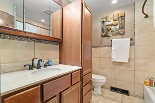 1429 W 74th Pl, Merrillville, IN 46410 - Photo 21