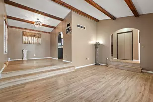 1429 W 74th Pl, Merrillville, IN 46410 - Photo 7