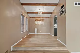 1429 W 74th Pl, Merrillville, IN 46410 - Photo 9