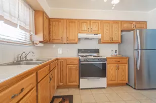 9441 S State Line Rd, Dyer, IN 46311 - Photo 7