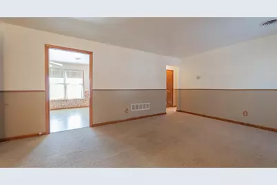 9441 S State Line Road, Dyer, IN 46311 - Photo 17