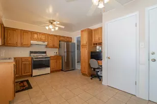 9441 S State Line Rd, Dyer, IN 46311 - Photo 5