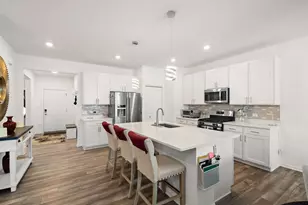 11032 Lola Ln, Crown Point, IN 46307 - Photo 7