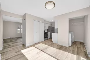 1409 E North St, Hobart, IN 46342 - Photo 5