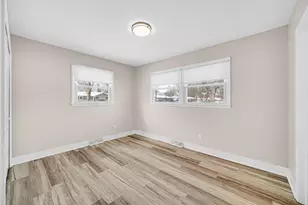 1409 E North St, Hobart, IN 46342 - Photo 13