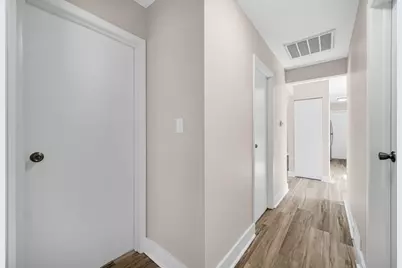 1409 E North Street, Hobart, IN 46342 - Photo 17