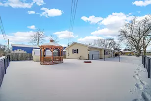 1409 E North St, Hobart, IN 46342 - Photo 19