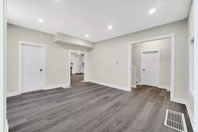 806 Lawrence Street, La Porte, IN 46350 - Photo 13