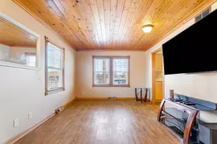 2736 Norman St, Highland, IN 46322 - Photo 7