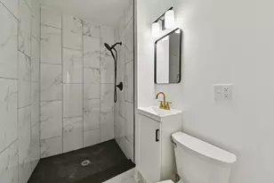 984 Stevenson St, Gary, IN 46406 - Photo 17