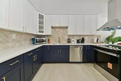 984 Stevenson Street, Gary, IN 46406 - Photo 5