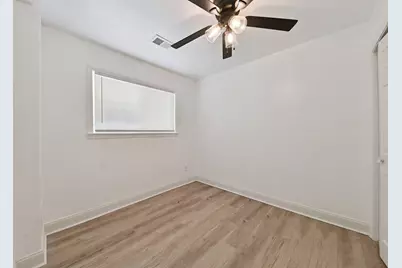 984 Stevenson Street, Gary, IN 46406 - Photo 11