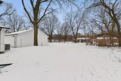 984 Stevenson Street, Gary, IN 46406 - Photo 17