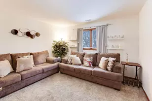 726 Knoxbury Ln, Schererville, IN 46375 - Photo 23