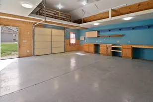 1 E Jeflynn Ct, Kouts, IN 46347 - Photo 9