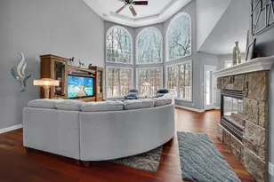 272 Bruntsfield Ct, Valparaiso, IN 46385 - Photo 7