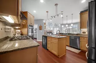 272 Bruntsfield Ct, Valparaiso, IN 46385 - Photo 13