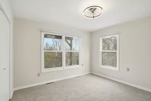 22 Skyline Dr, Portage, IN 46368 - Photo 33
