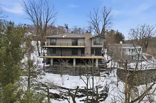 22 Skyline Dr, Portage, IN 46368 - Photo 3