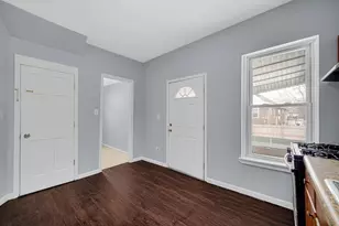 922 Summer St, Hammond, IN 46320 - Photo 5