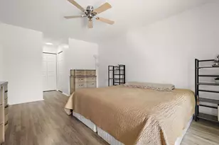 1819 Burgundy St, Schererville, IN 46375 - Photo 27