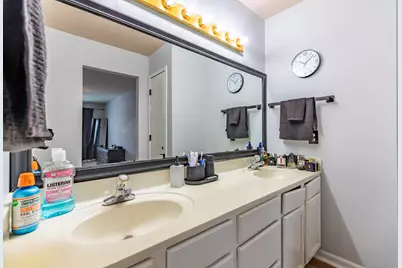 990 W 87th Avenue, Merrillville, IN 46410 - Photo 13