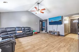 202 S Jefferson St, Hamlet, IN 46532 - Photo 11