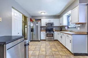 202 S Jefferson St, Hamlet, IN 46532 - Photo 13