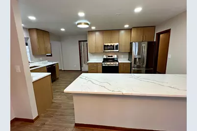 8440 Van Buren Court, Munster, IN 46321 - Photo 11