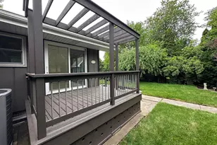 8440 Van Buren Ct, Munster, IN 46321 - Photo 43