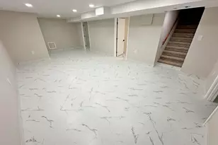 8440 Van Buren Ct, Munster, IN 46321 - Photo 31