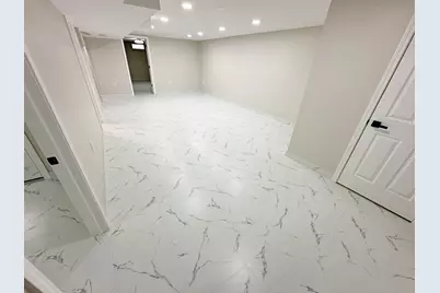 8440 Van Buren Court, Munster, IN 46321 - Photo 33