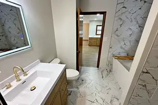 8440 Van Buren Ct, Munster, IN 46321 - Photo 23