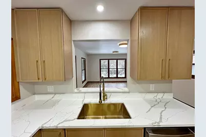 8440 Van Buren Court, Munster, IN 46321 - Photo 17