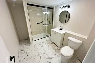 8440 Van Buren Ct, Munster, IN 46321 - Photo 35