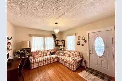 551 E Mound Street, Knox, IN 46534 - Photo 3