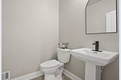 8201 Castle Drive, Munster, IN 46321 - Photo 17