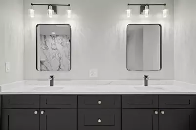 8201 Castle Drive, Munster, IN 46321 - Photo 31