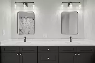 8201 Castle Dr, Munster, IN 46321 - Photo 31